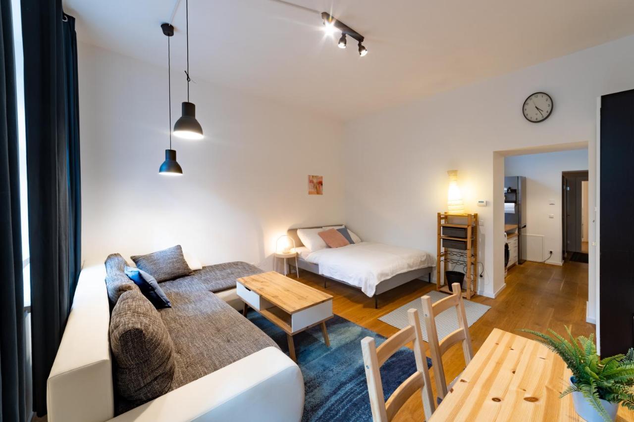 Cozy Apartment, 2 Private Terraces, 8 Min To City Center Vienna Exterior photo